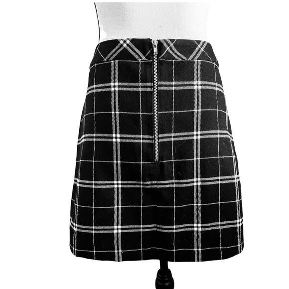 [H&M] NWT Checkered Woven Skirt - Picture 4 of 4